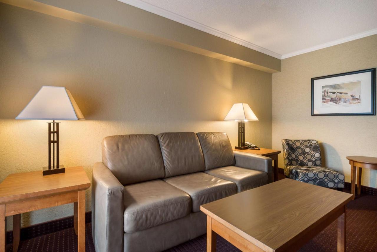 Best Western Plus Norwester Hotel & Conference Centre Thunder Bay Eksteriør billede